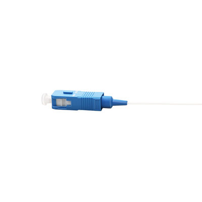 ชุดสายเคเบิลไฟเบอร์เส้นผ่านศูนย์กลาง 0.9 มม. 9/125 G657A1 SC / UPC เริม สีขาวขัดเงา