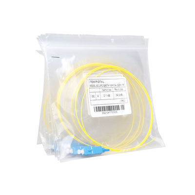 ชุดสายเคเบิลไฟเบอร์เส้นผ่านศูนย์กลาง 0.9 มม. 9/125 G657A1 SC / UPC เริม สีขาวขัดเงา