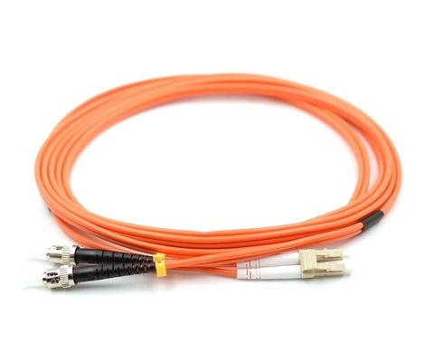 สายพับไฟเบอร์ออปติก OFNP ที่กําหนดเอง 45dB ความชื้น≤85%RH